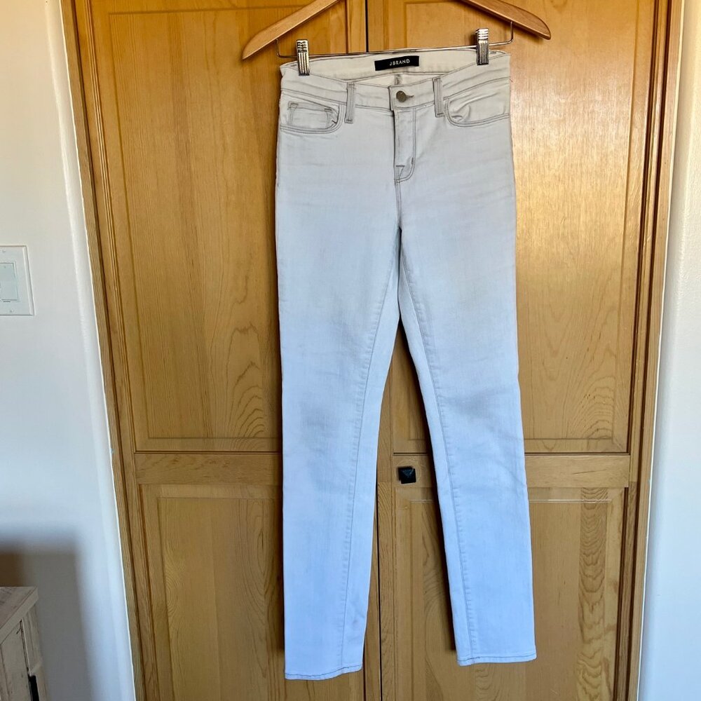 J brand light wash skinnies